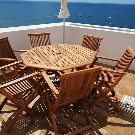Breathtaking Beachfront House * Албуфейра