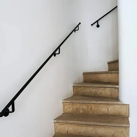 Breathtaking Beachfront House Semesterbostad Albufeira